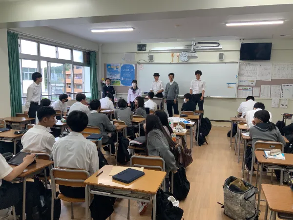 学園祭に向けて準備中