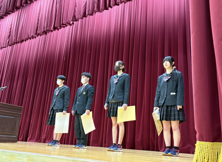 令和７年度褒賞授与式を行いました！